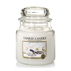 Yankee Candle Vanilla Medium Jar